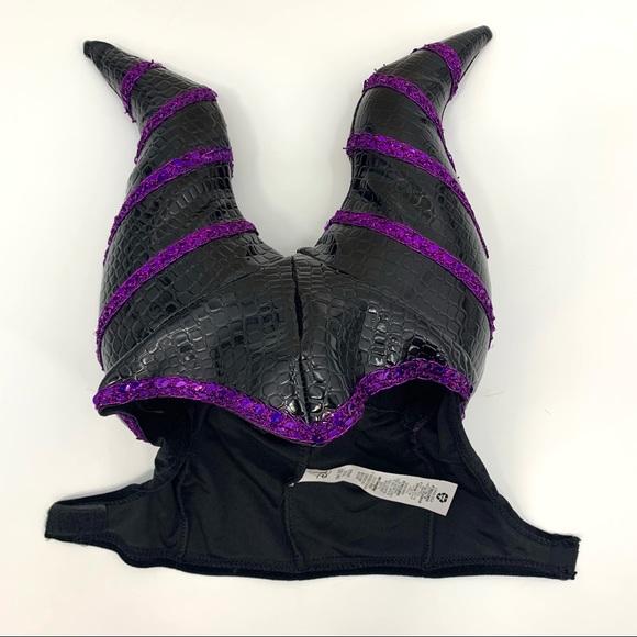 Maleficent Horned Headress for Costume - Picture 10 of 13